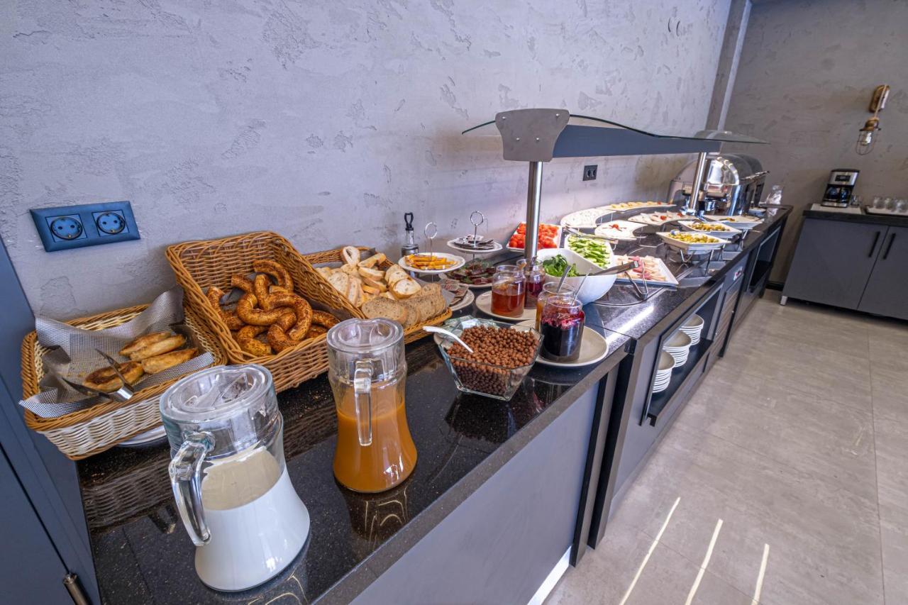 Methishotel Karsiyaka  Exteriér fotografie